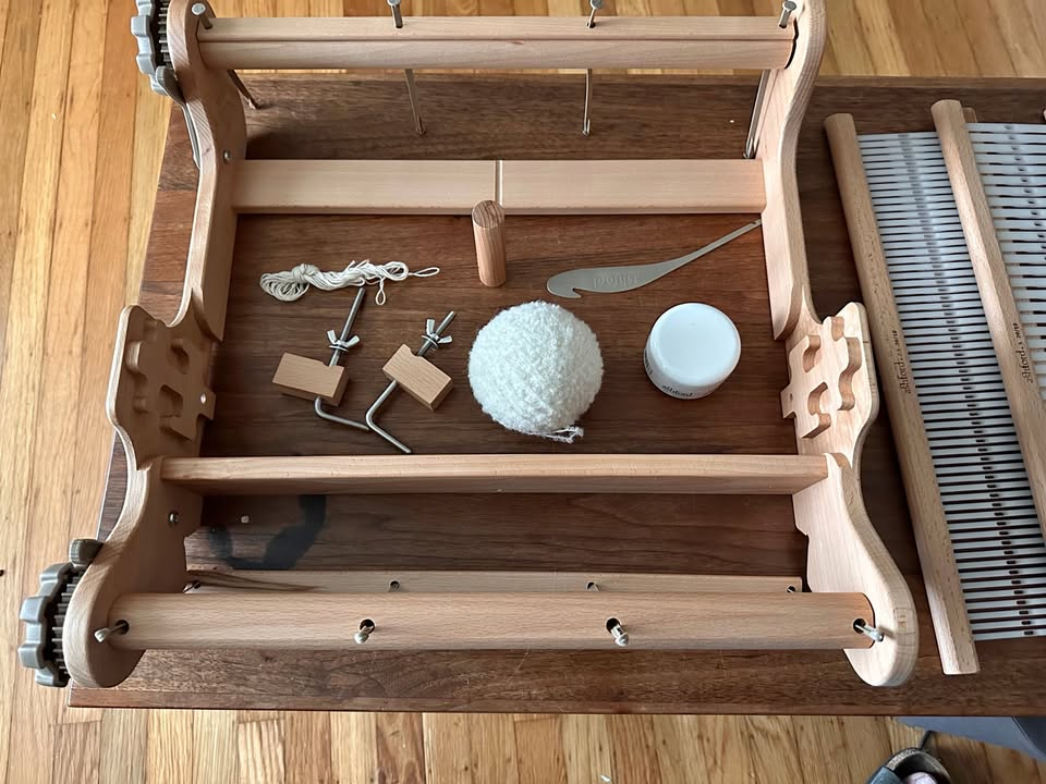 Rigid-Heddle Looms-Ashford-SampleIt.png